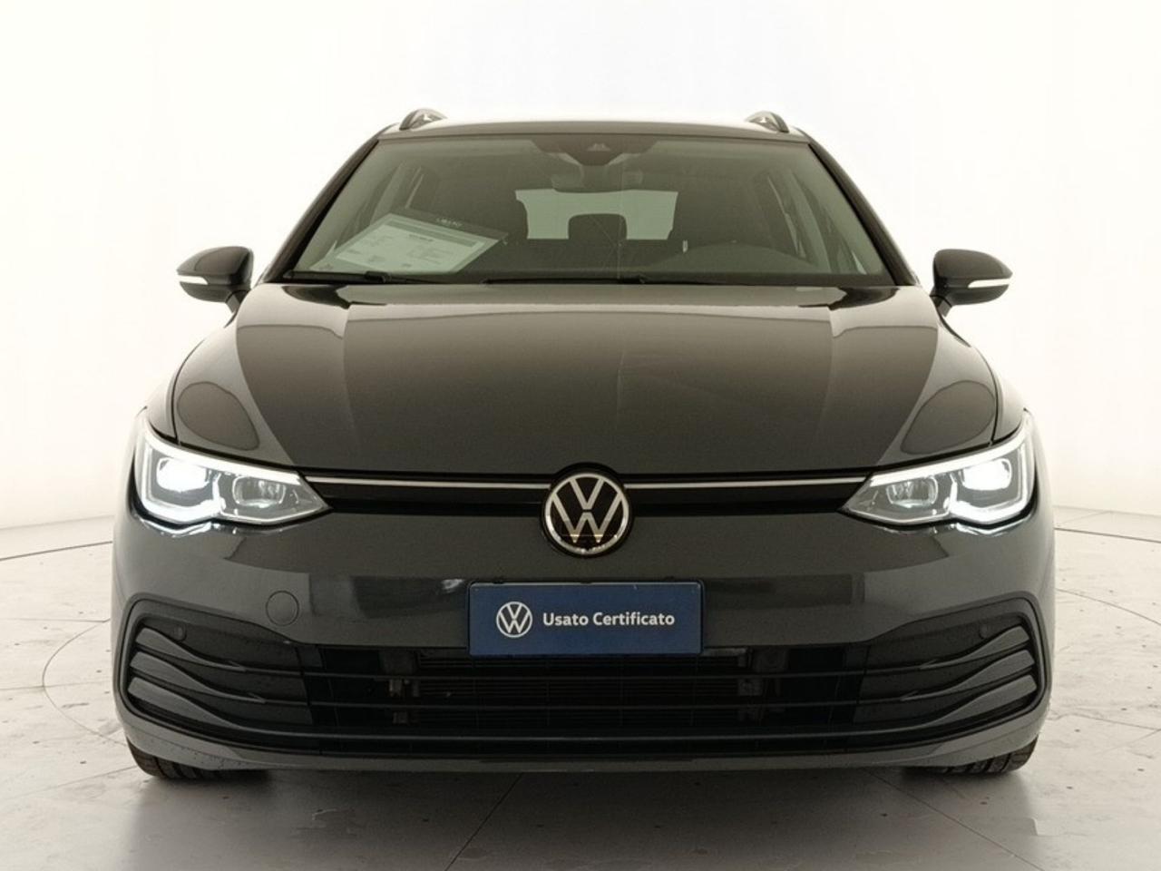 VOLKSWAGEN Golf 8ª serie - Golf Variant 1.0 eTSI EVO DSG Life