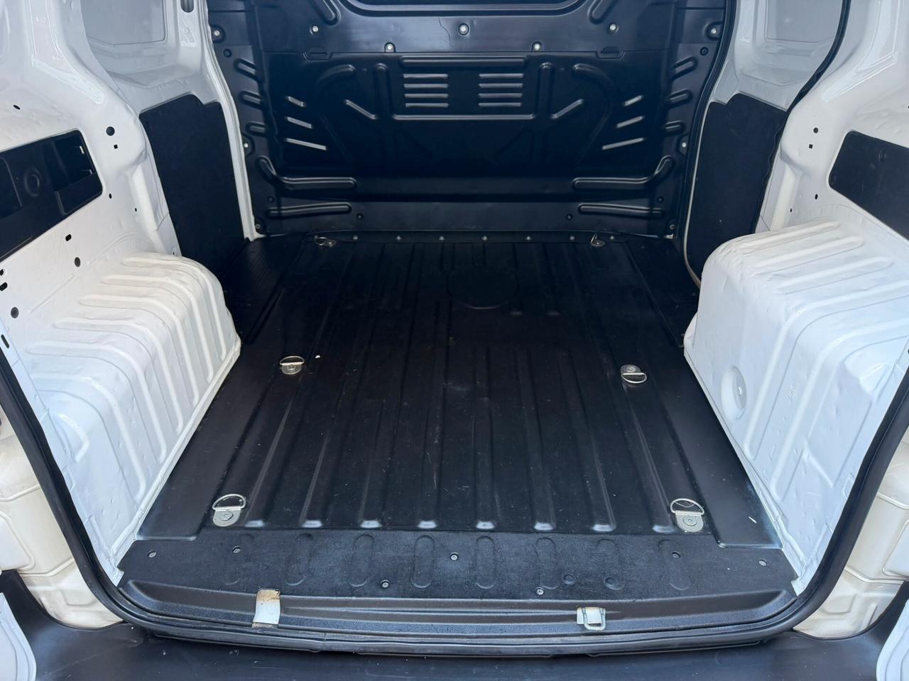 Fiat Fiorino 1.3 MJT 95CV Cargo SX