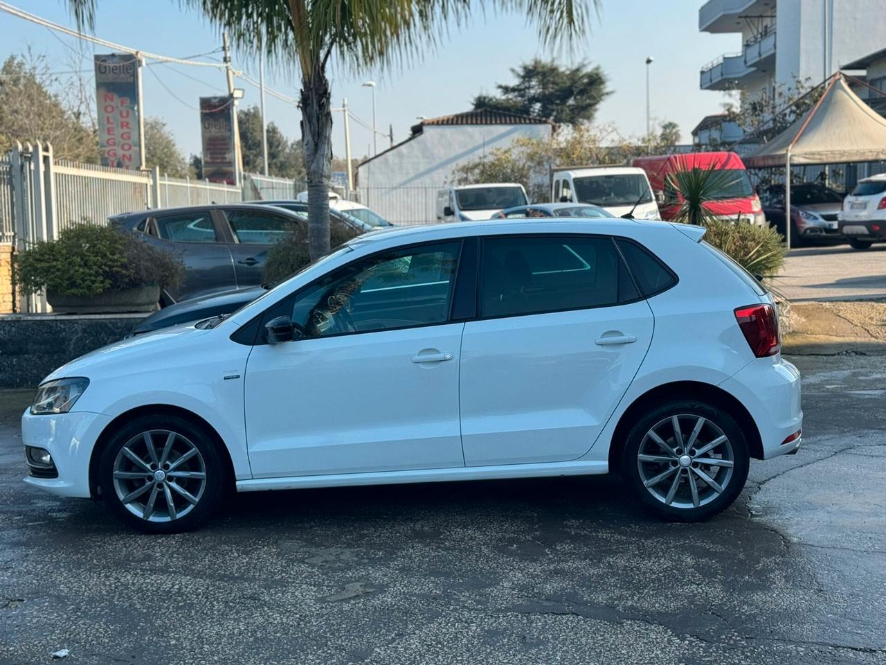 Volkswagen Polo 1.2 TSI 5p. Fresh
