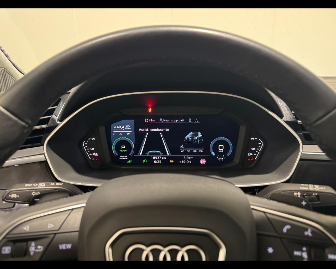AUDI Q3 45 TFSIe PHEV S-TRONIC S LINE EDITION