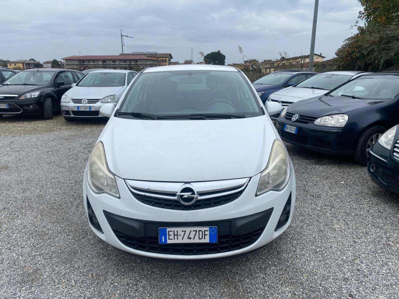 Opel Corsa 1.2 3 porte Club