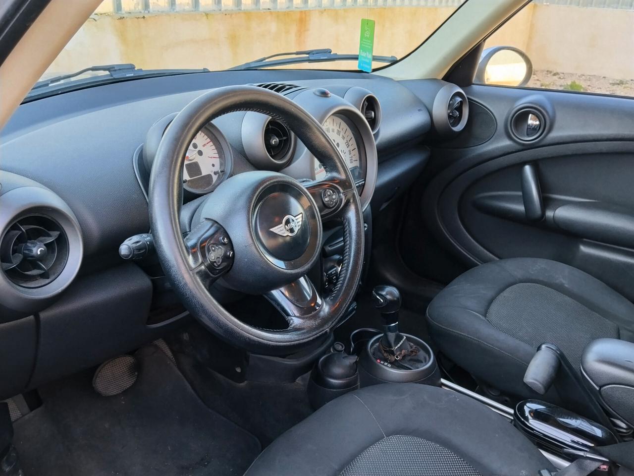 Mini Countryman automatica LEGGI ANNUNCIO