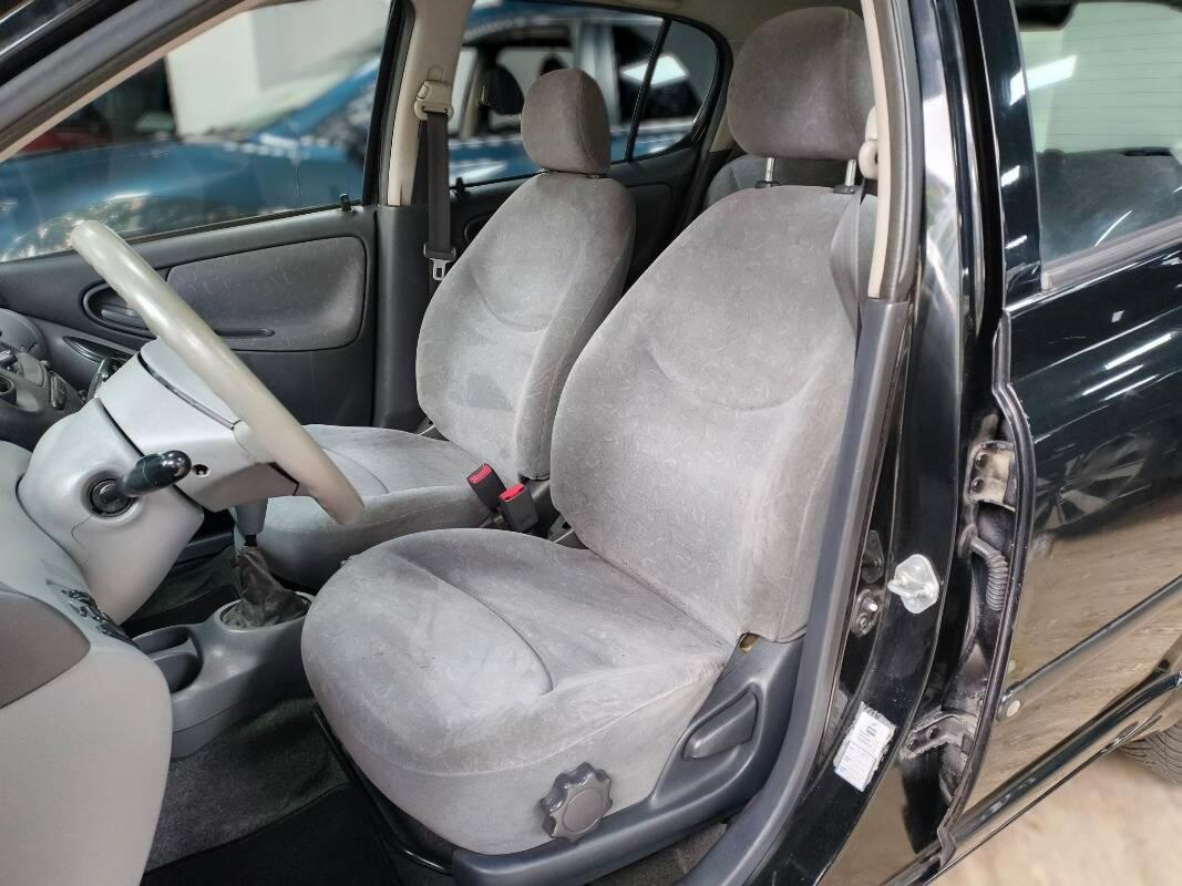 Toyota Yaris 5 Porte Yaris I 1.0 5p del 2000