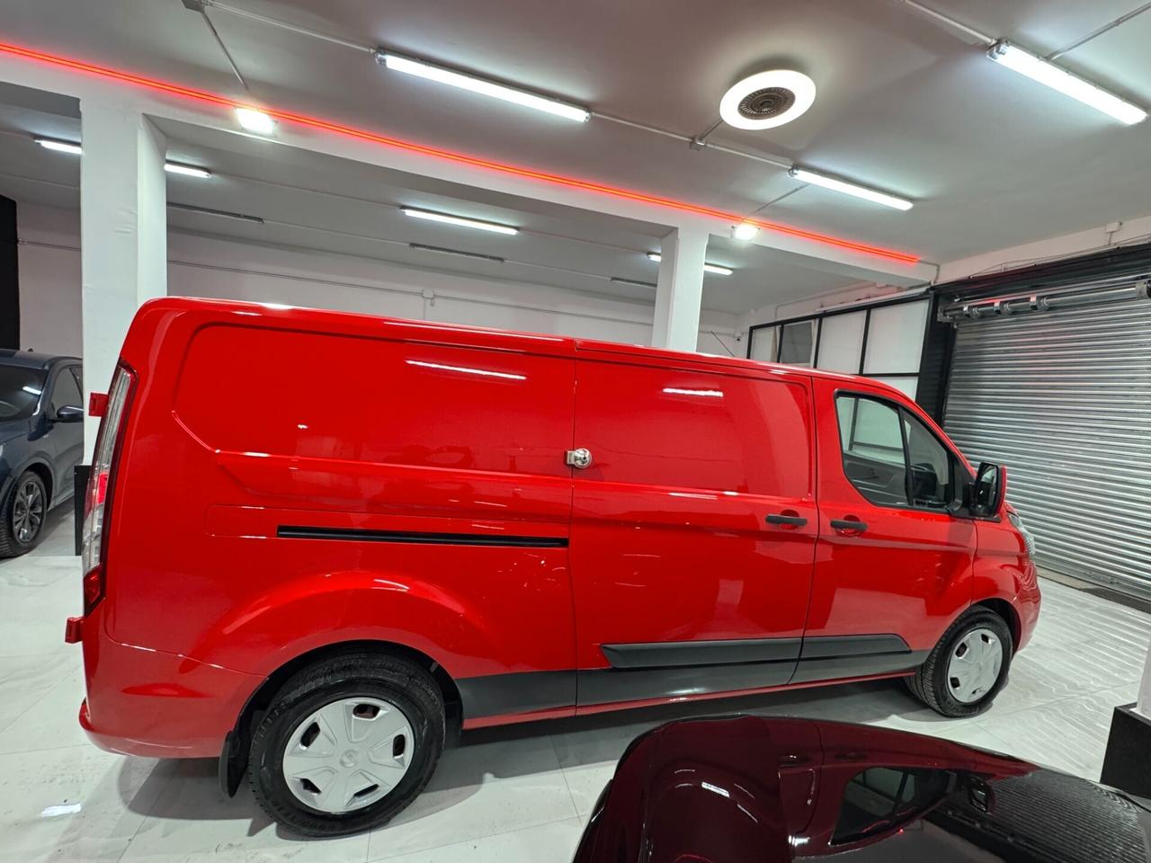 Ford Transit Custom 340 2.0 TDCi 130 PC Furgone Trend