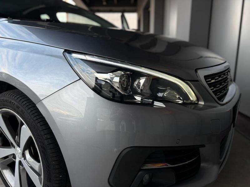 Peugeot 308 BlueHDi 130 S&S EAT8 SW Allure