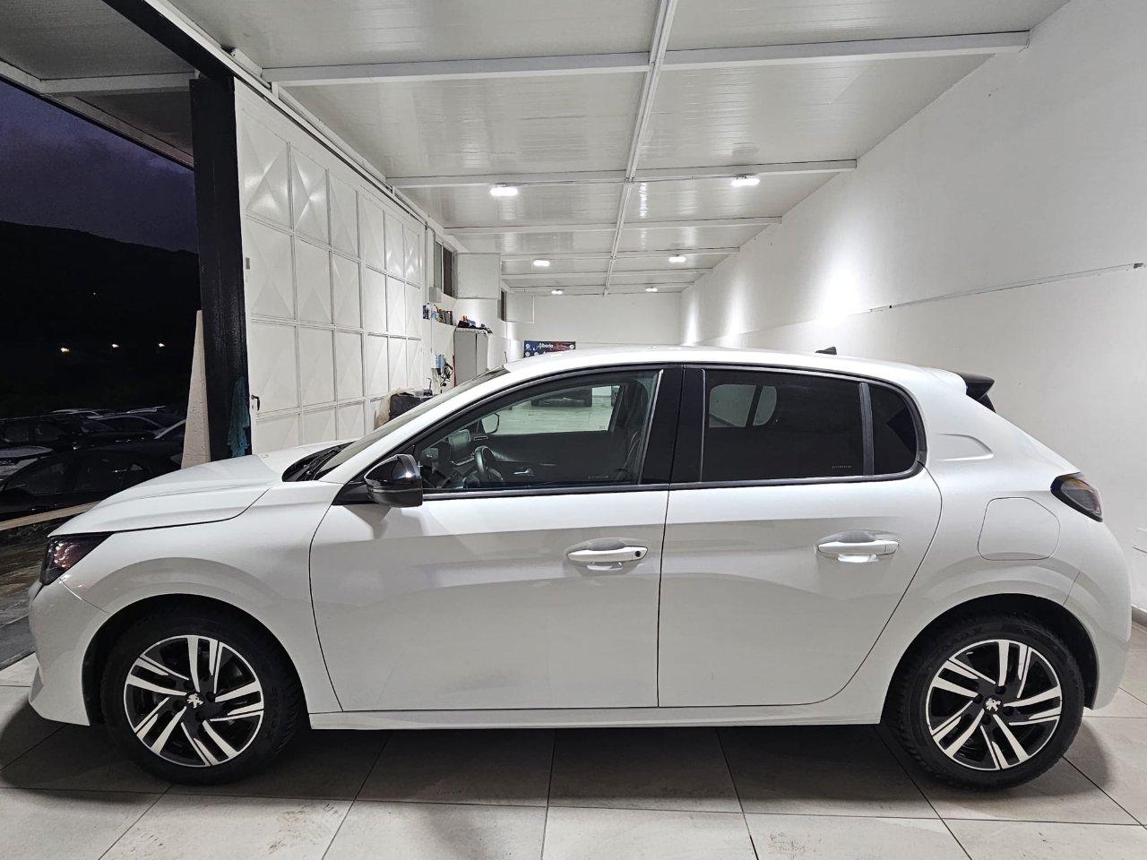 Peugeot 208 5 Porte 208 1.5 bluehdi GT s&s 100cv