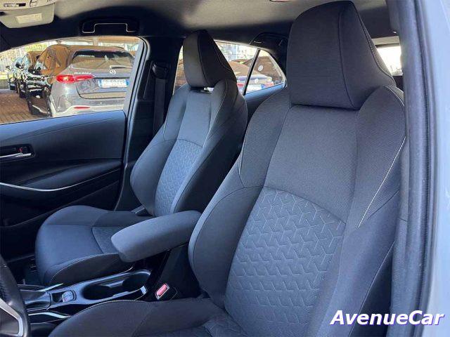 TOYOTA Corolla 1.8h Active cvt TELECAMERA CARPLAY PREZZO REALE