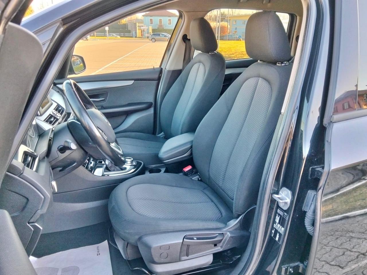 Bmw 218 2.0d 150Cv*7Posti*Automatik*Navi*Aux*Usb