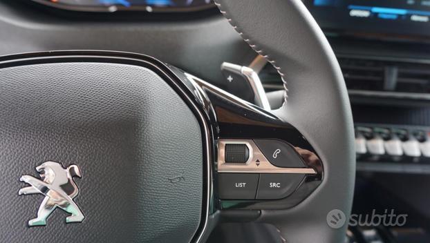 PEUGEOT 3008 BlueHDi 130 S&S EAT8 Allure Pack