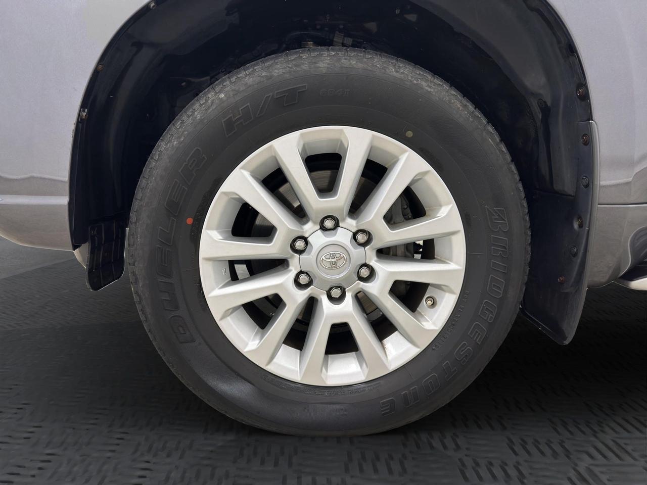 Toyota Land Cruiser 5p 2.8 d-4d Style auto