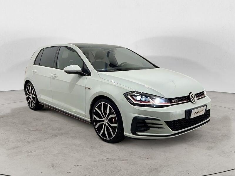 Volkswagen Golf Golf GTI Performance 2.0 245 CV TSI DSG 5p. BMT