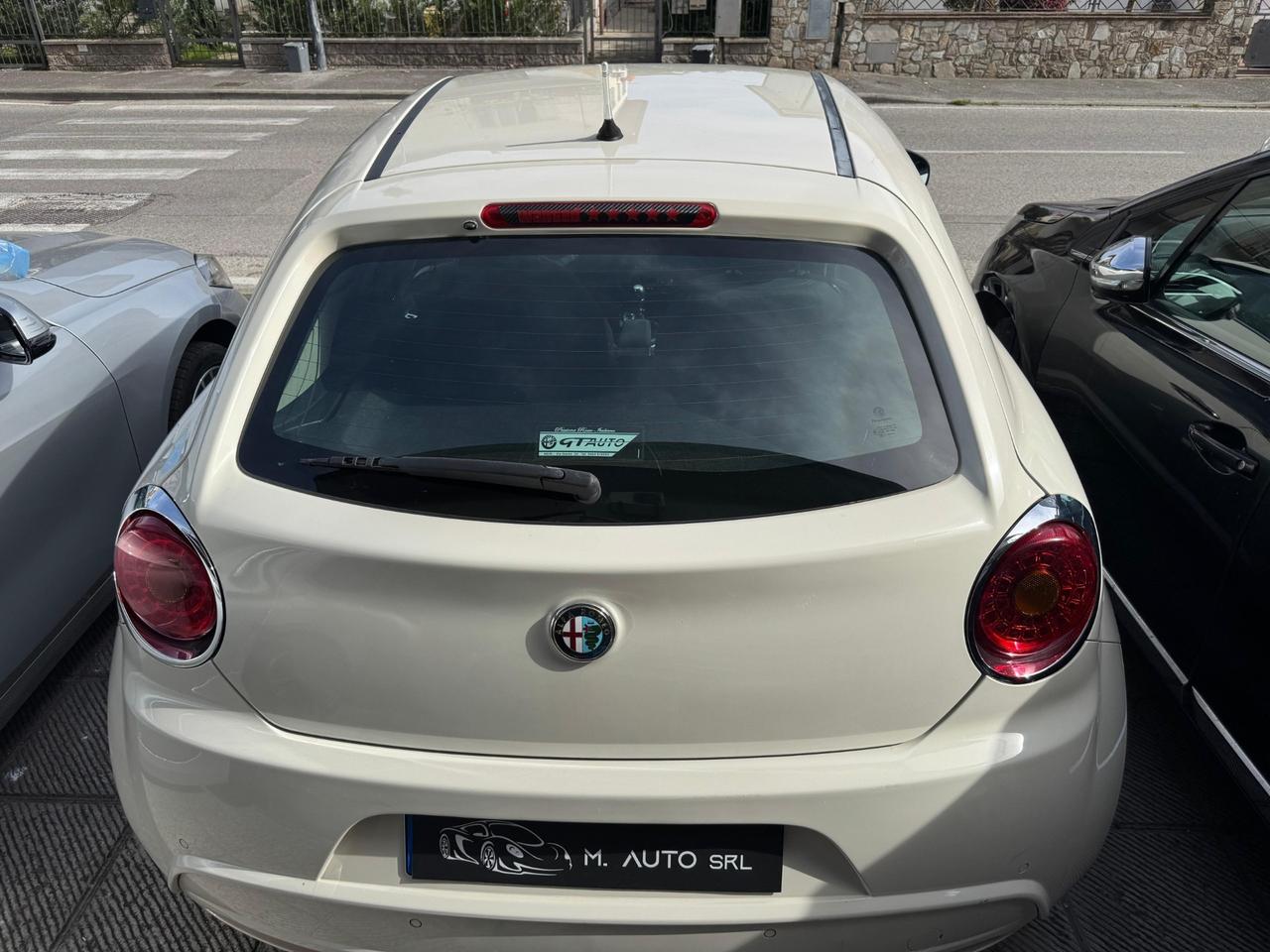 Alfa Romeo MiTo 1.4 105 CV M.air S&S Distinctive Sport Pack