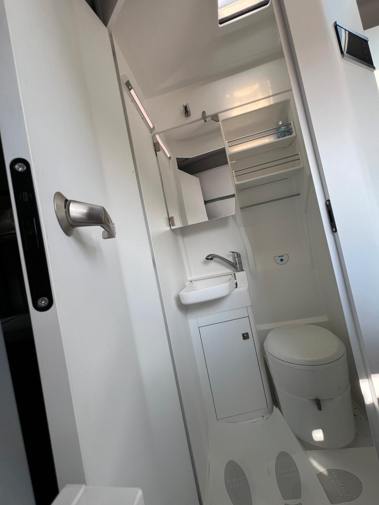 Volkswagen CRAFTER GRAND CALIFORNIA