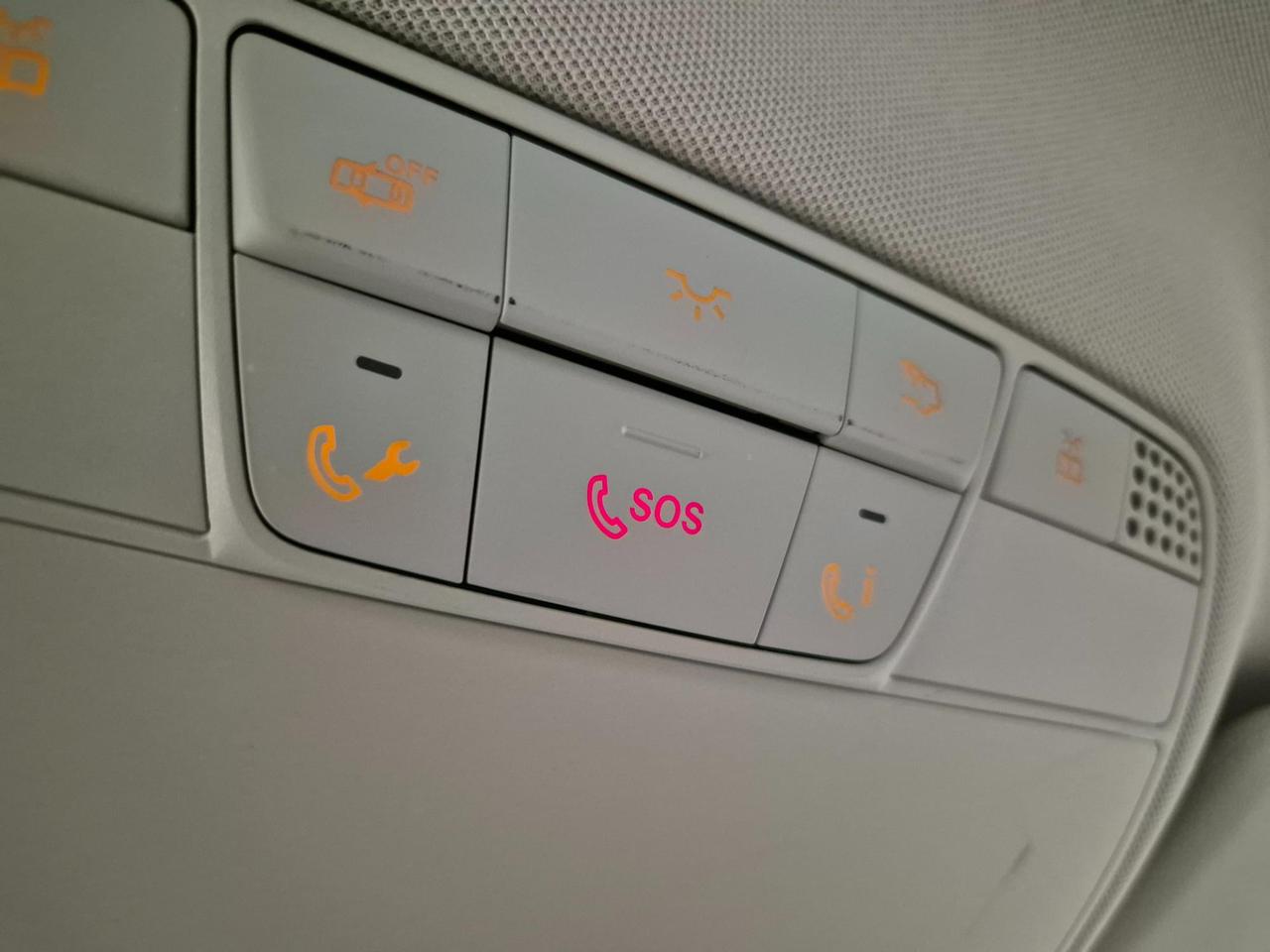 MERCEDES-BENZ C 180 d Executive