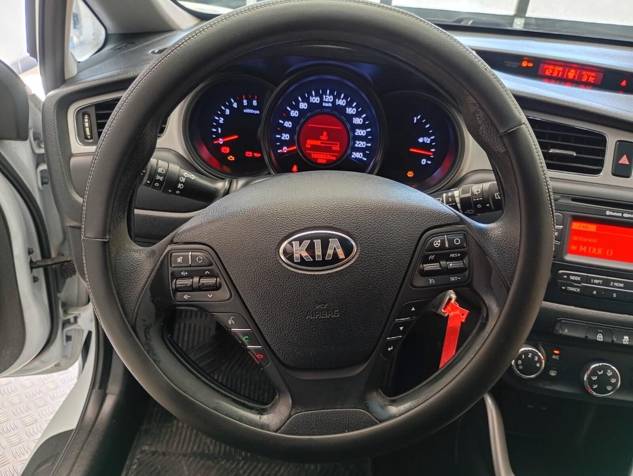 Kia Ceed cee'd 1.4 CRDi SW Active