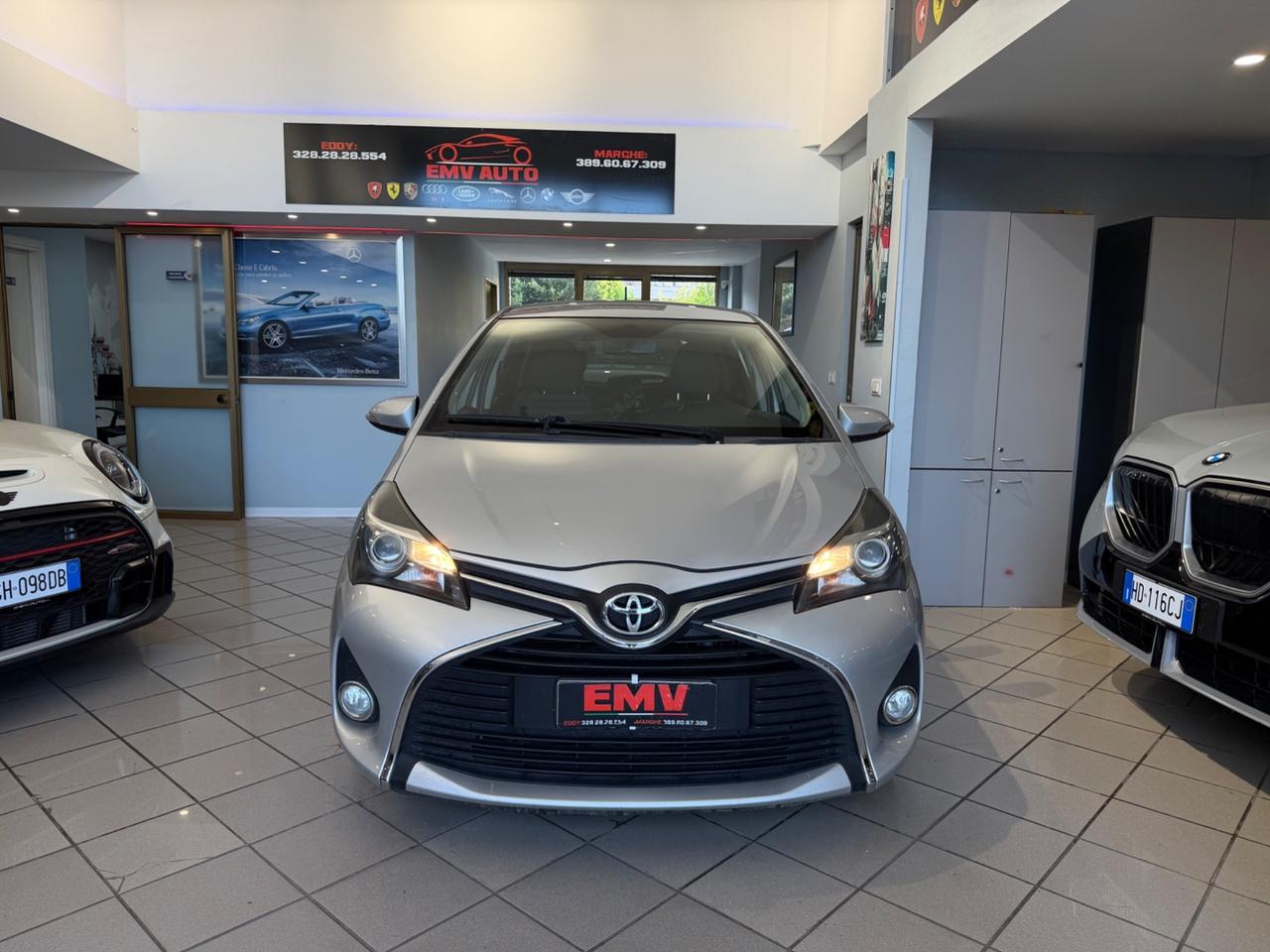 TOYOTA Yaris 3a serie (2011) Yaris 1.4 D-4D 5P Lounge (66 kw