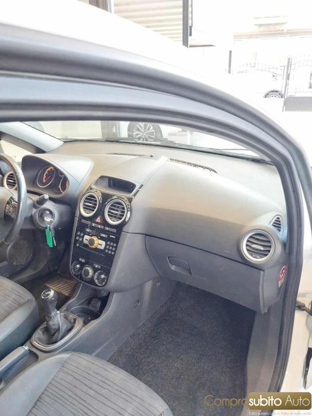 OPEL Corsa 1.2 3 porte GPL