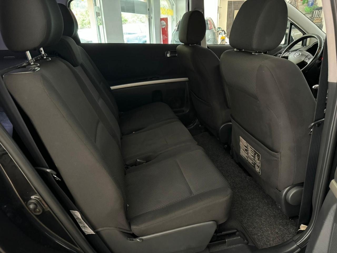 Toyota Corolla Verso 2.2 16V D-4D Sol NEOPATENTI