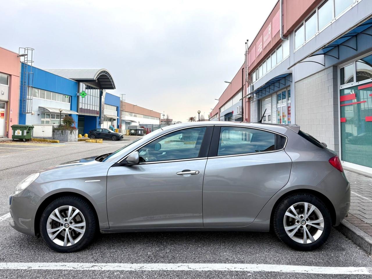 Alfa Romeo Giulietta 2.0 JTDm-2 140 CV