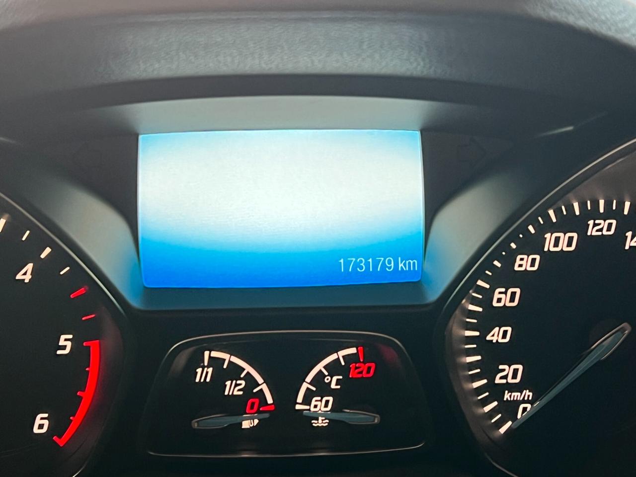 Ford Kuga 2.0 TDCI 120 CV S&S 2WD Titanium