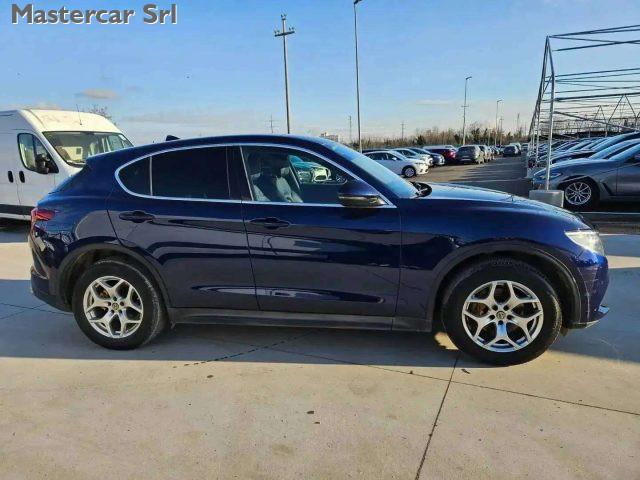 ALFA ROMEO Stelvio Executive Q4 190cv auto my19 - FT745KR