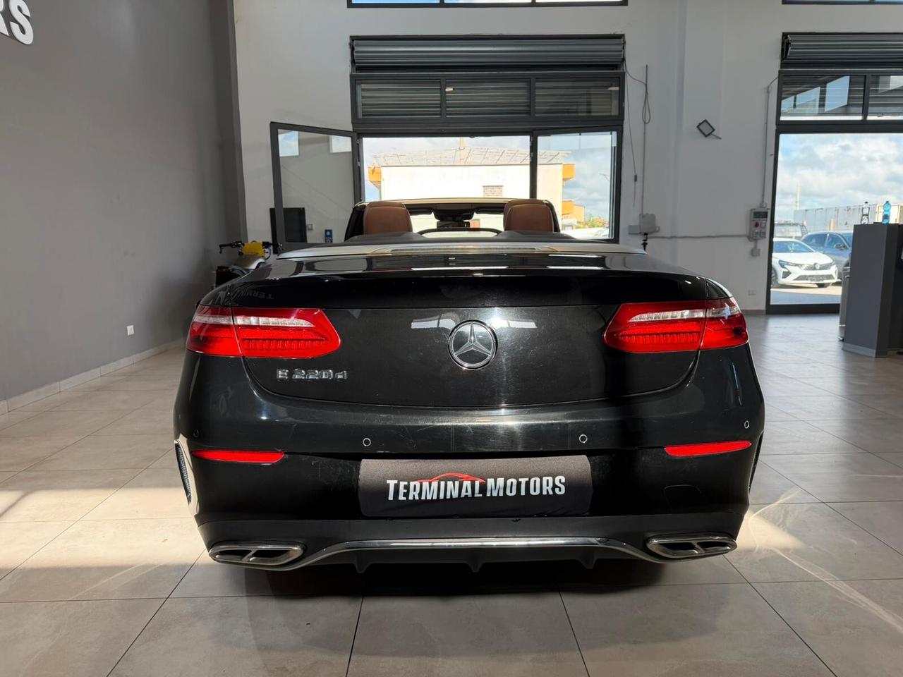 Mercedes-benz E 220 d Auto Cabrio Premium AMG, luci ambient.