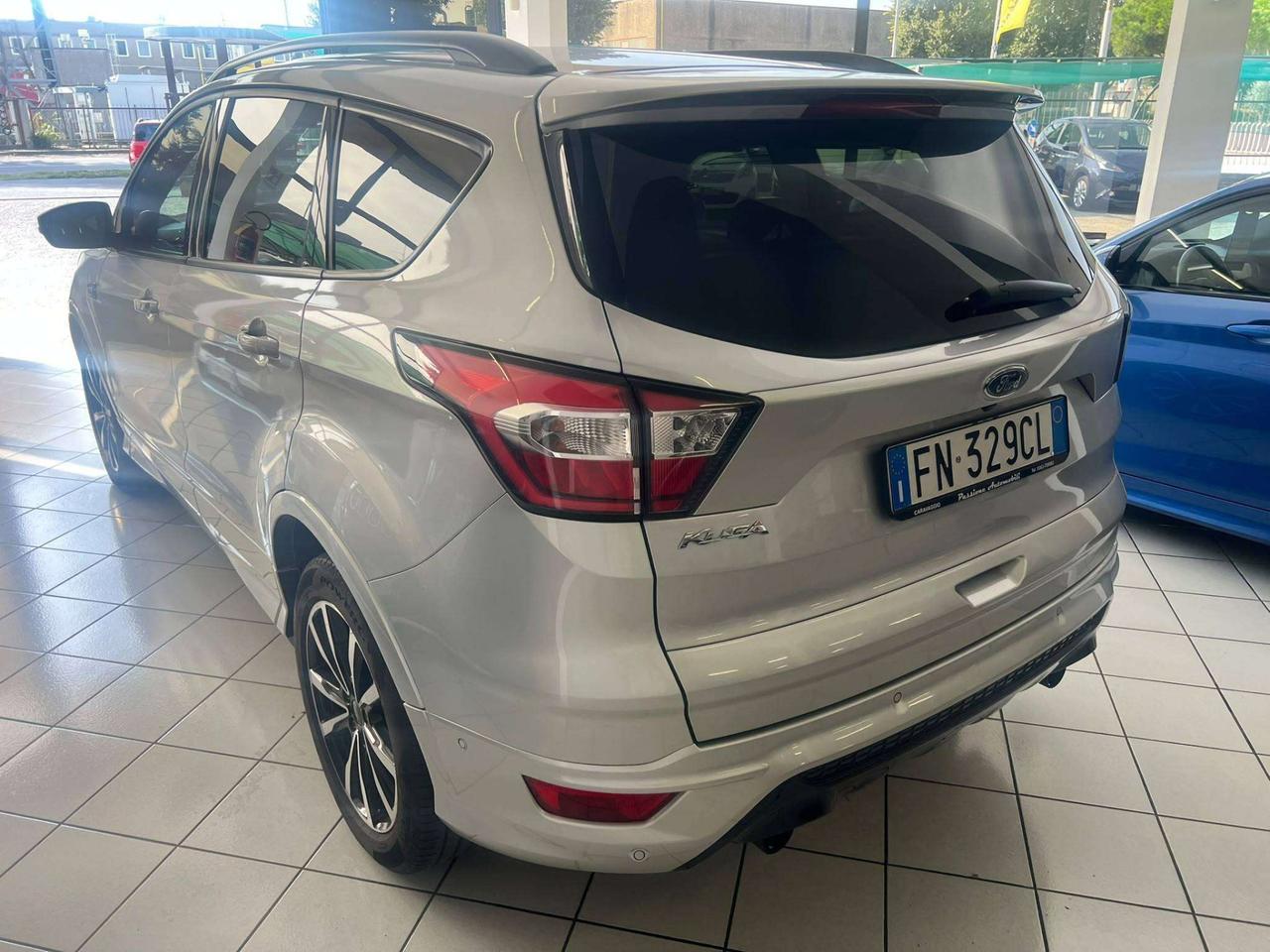 Ford Kuga Kuga II 1.5 tdci ST-Line
