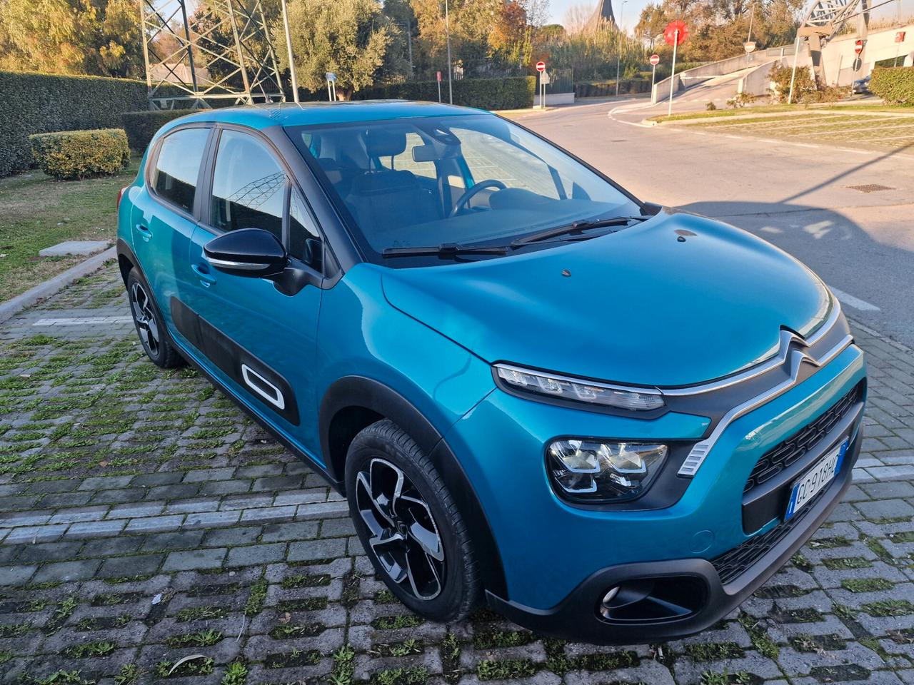 Citroen C3 PureTech 83 S&S Shine Pack