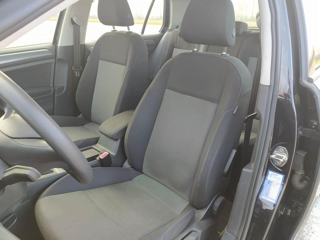 Volkswagen Golf Comfortline 1.6 TDI 110CV Bl #9567