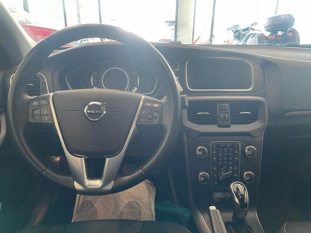 Volvo V40 BUSINESS PLUS D2 Geartronic