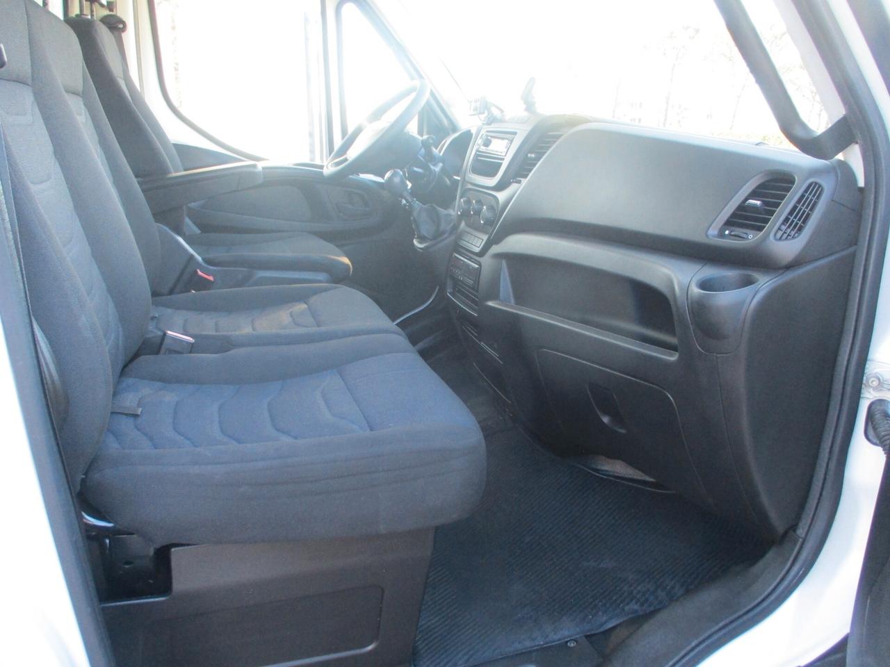 Iveco Daily 72C18 3000 180CV E6 FRIGO+PEDANA FRCX 05/27 10 PED