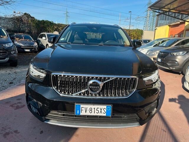 Volvo XC40 D3 AWD R-design