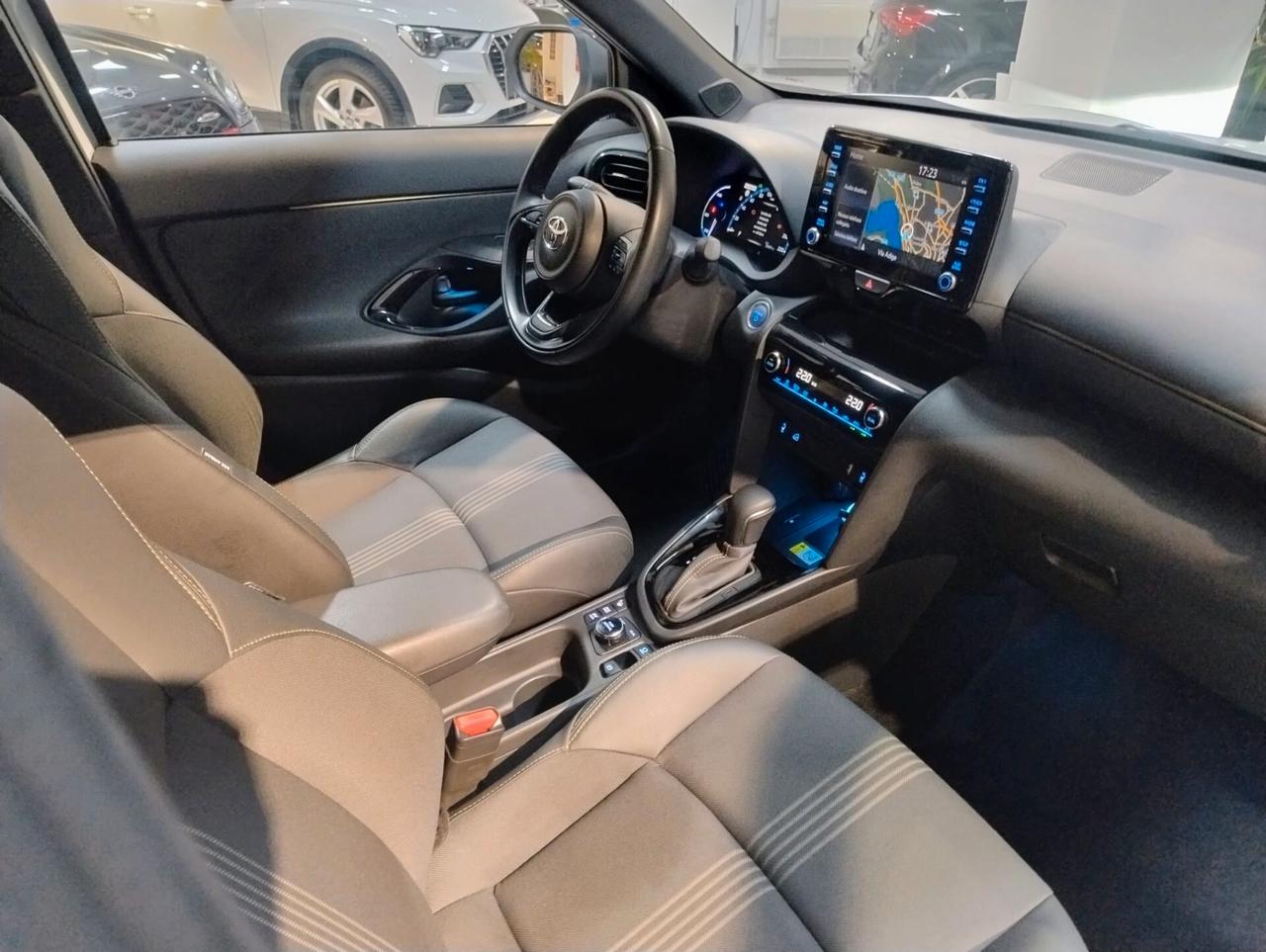 Toyota Yaris Cross 1.5 Hybrid 5p. E-CVT AWD-i Adventure