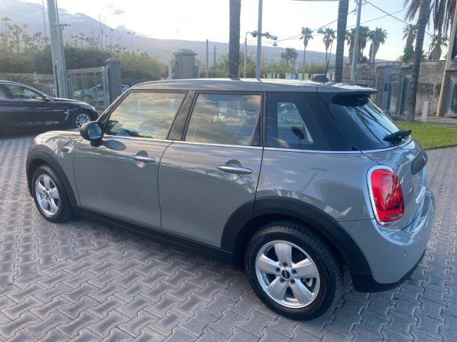 MINI One 1.5 One D Business 5 porte **NEOPATENTATI**