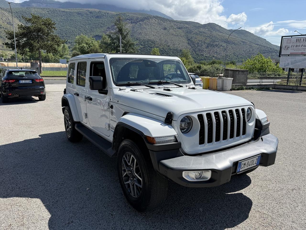 JEEP WRANGLER SAHARA UNLIMITED PHEV HYBRID