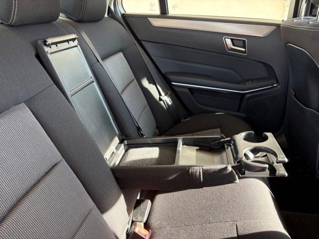 MERCEDES-BENZ E 200 BlueTEC Automatic CHILOMETRI E MOTORE ORIGINALI