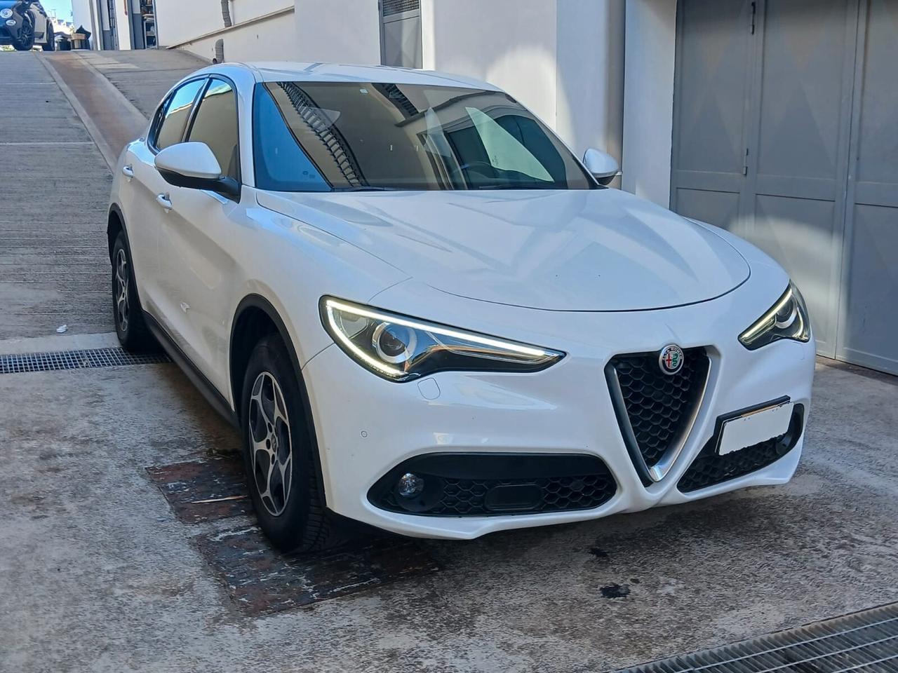 Alfa Romeo Stelvio 2.2 Turbodiesel 190 CV AT8 Q4 Business
