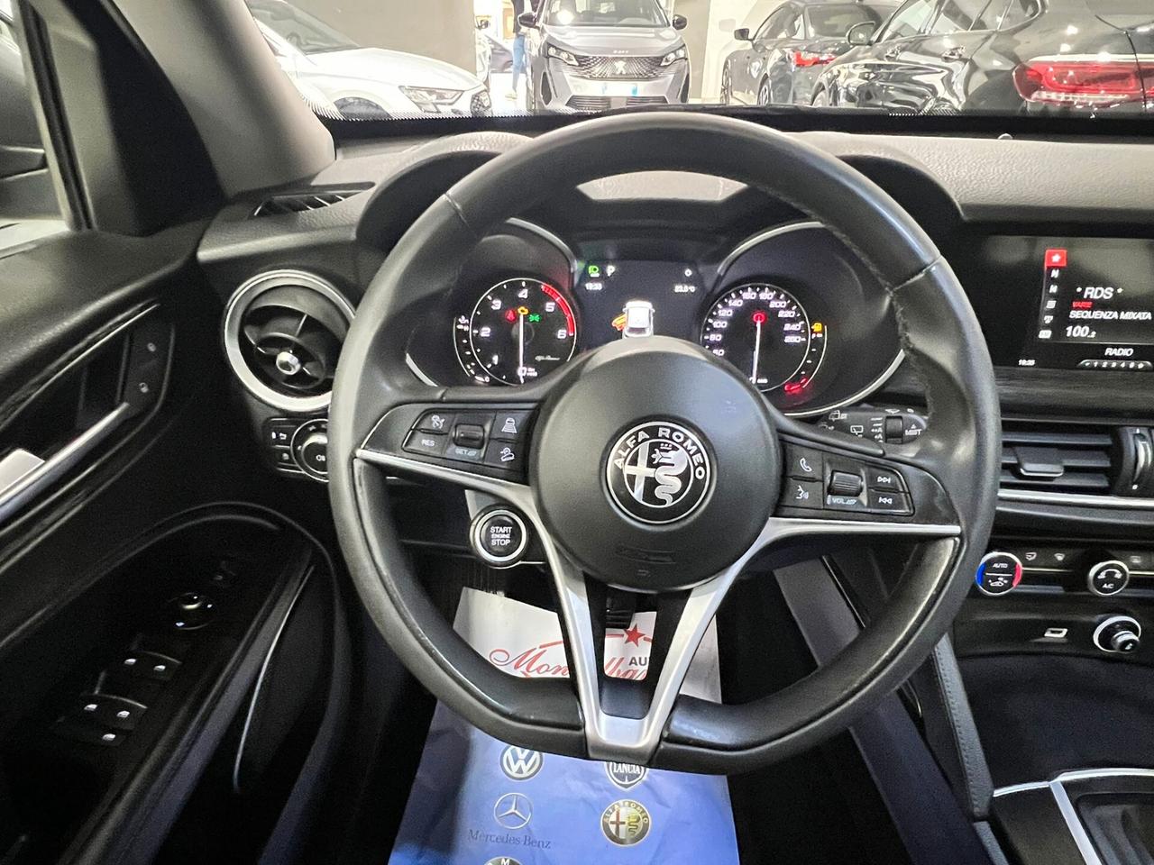 Alfa Romeo Stelvio 2.2 Turbodiesel 160 CV AT8 RWD Business