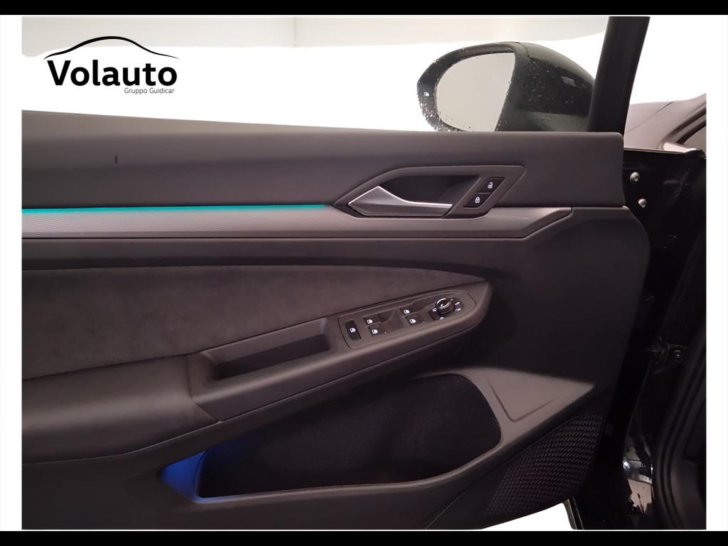 VOLKSWAGEN Golf VIII 2024 - Golf 2.0 tdi Style 150cv dsg