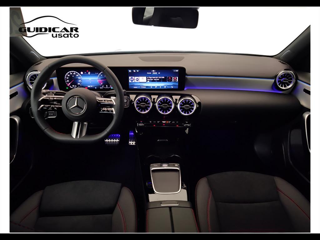Mercedes-Benz Classe A - W177 2023 - A 180 d AMG Line Advanced Plus auto