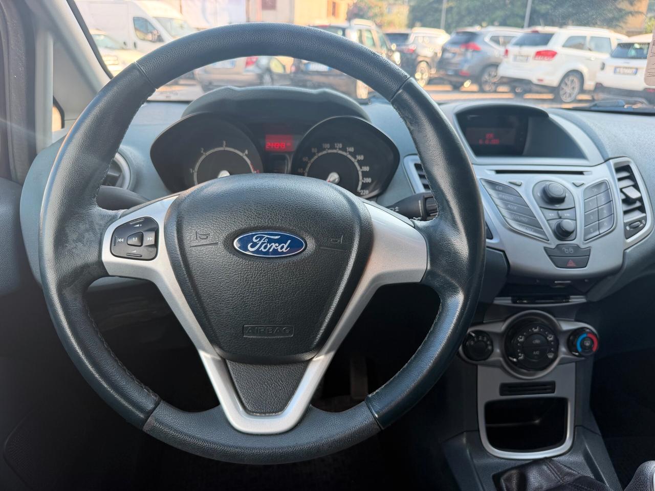Ford Fiesta 1.4 TDCi 68CV 3 porte Titanium