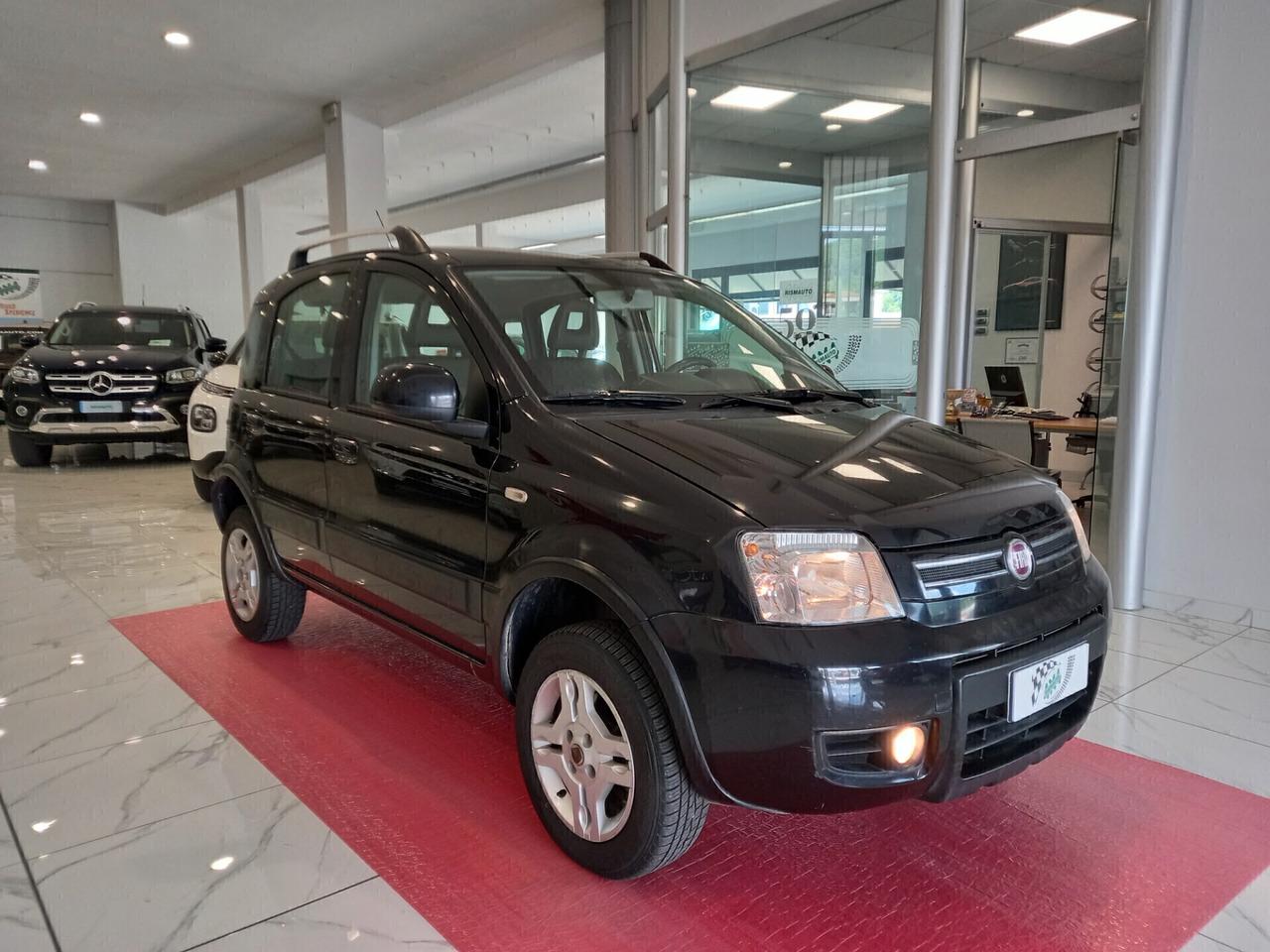 Fiat Panda 1.3 MJT 16V DPF 4x4 Climbing