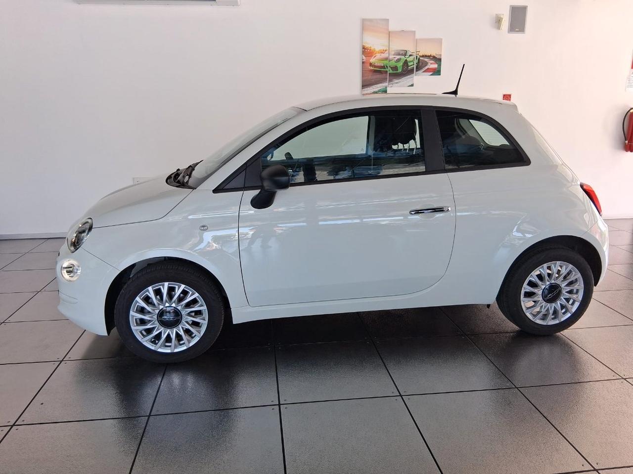 FIAT 500 1.0 BENZINA/HYBRID DOLCEVITA