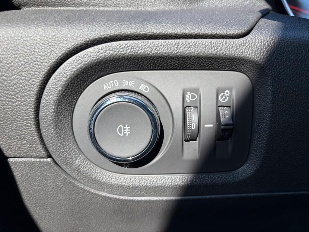 Opel Grandland X 1.6 Hybrid Plug-in aut. FWD Elegance