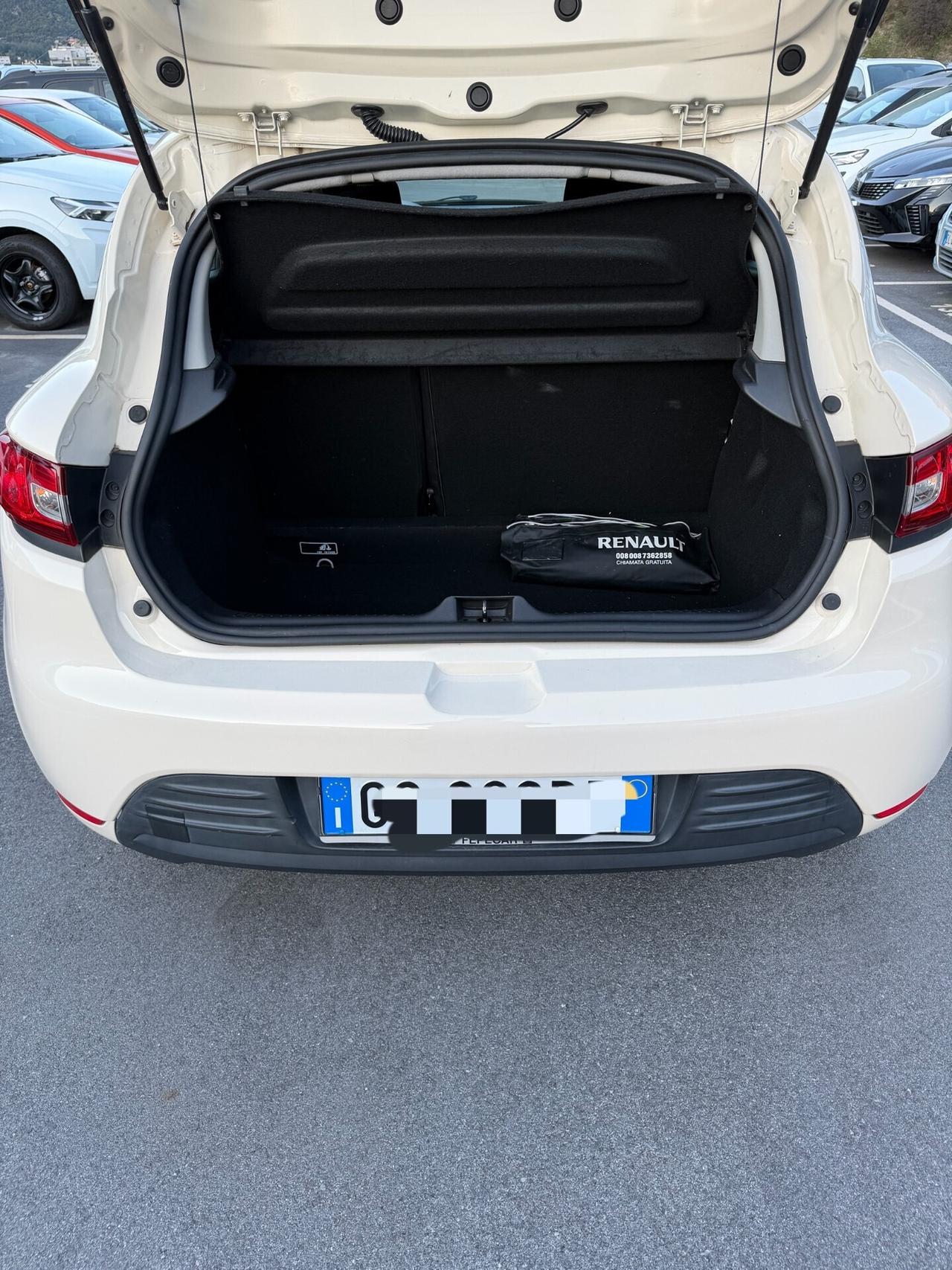 Renault Clio 1.2 75CV 5 porte / EURO 6 NEOPATENTATI