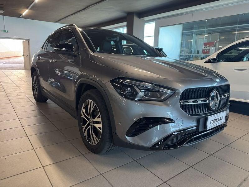 Mercedes-Benz GLA GLA 200 d Progressive Advanced Plus