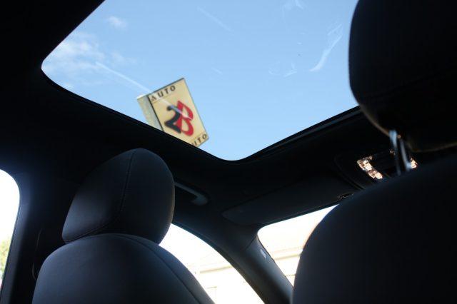 MERCEDES-BENZ EQA 250+ Premium Plus