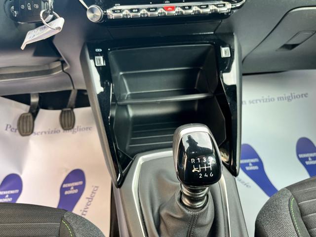 PEUGEOT 2008 PureTech 100 S&S Active Pari al nuovo!