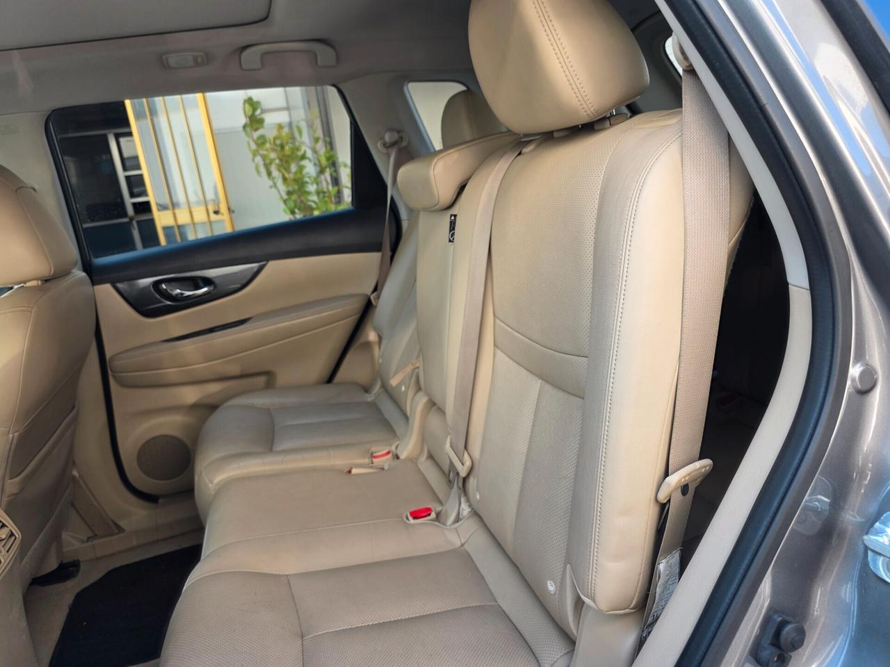 Nissan X-Trail 1.6 dCi 7 POSTI 4WD Style Edition