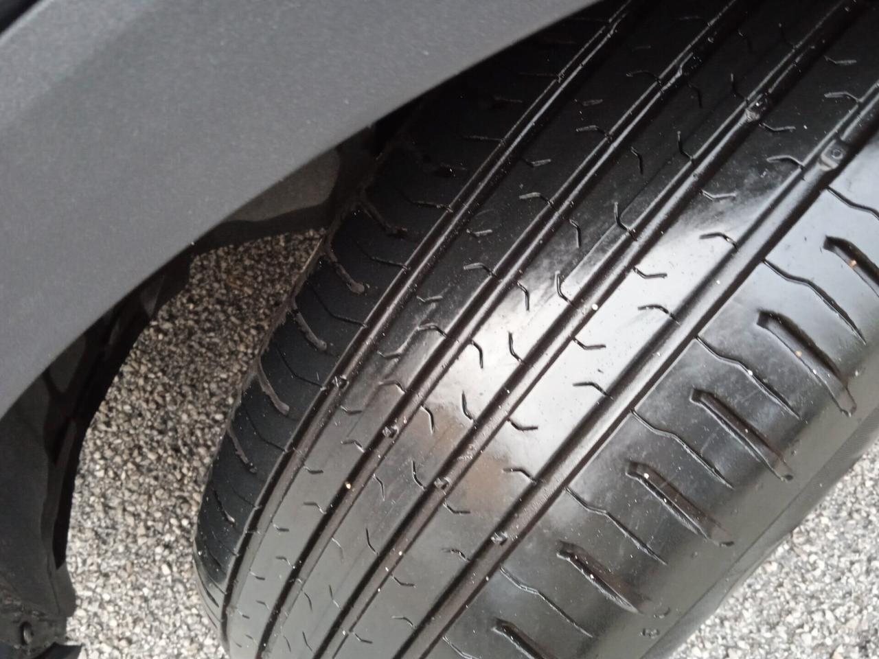 Audi Q3 / 2.0 TDI S tronic Advanced TETTO APRIBILE,